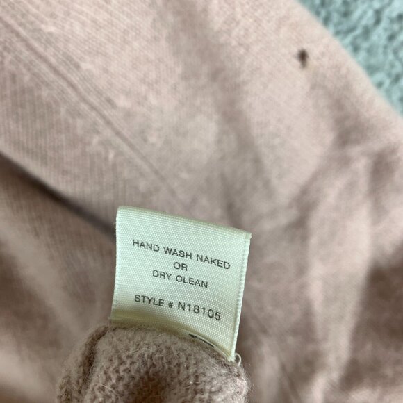 NakedCashmere Tulip Sweater Womens XS Pink Cashmere Off the Shoulder FLAWS - Picture 7 of 16